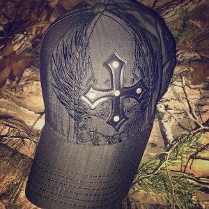 Wings & Cross OS fitted hat